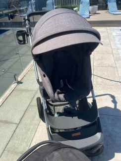 Stokke pram and Primo viaggio capsule which fits on top Prams Strollers in Butler WA Gumtree Australia