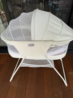 Baby kingdom outlet bassinet