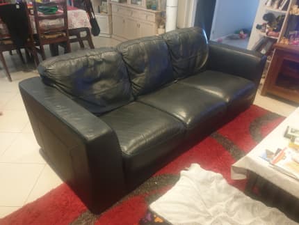 Gumtree leather 2025 lounge suites