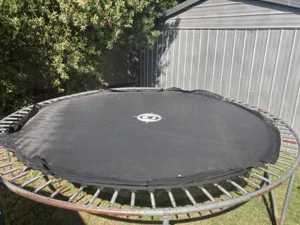 Trampoline 12ft, Toys - Outdoor
