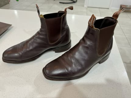 dexter black boots