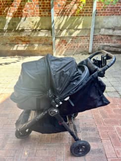 Baby jogger city outlet mini gt bassinet