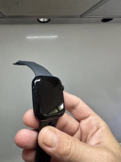 Used nike apple discount watch