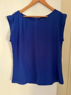 Jacqui E Curve Tops for Women