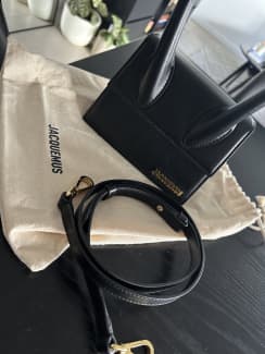 Authentic jacquemus online bag