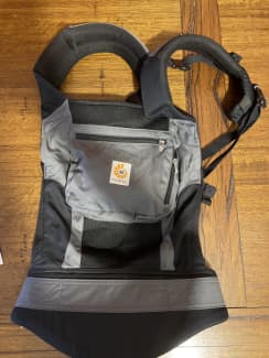 Ergobaby performance carrier discount australia