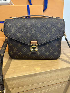 Second hand louis vuitton best sale bags gumtree