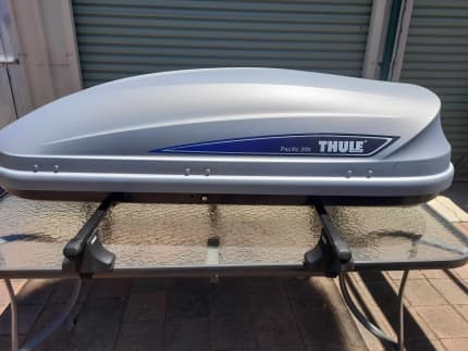 Thule cargo box extra large In good condition Miscellaneous