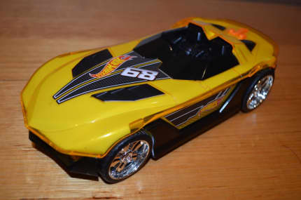 Hot wheels hyper racer yur store so fast