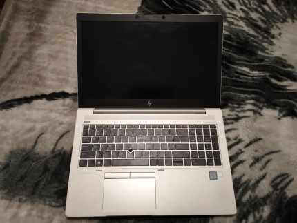 HP EliteBook 830 G5 Intel i5 8350U 1.70GHz 8Gb Ram 256Gb SSD