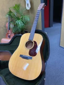 Martin D18 standard 2020 w/ case ( preowned ) | Guitars & Amps