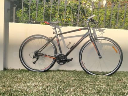 used mens hybrid bike