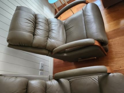 Lazboy Set 2x Recliners 2seat Sofa