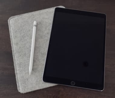 iPad Pro (10.5-inch) Wi-Fi 64GB plus Apple Pencil | iPads