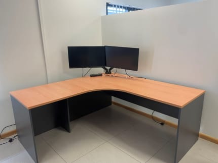 craigslist corner desk