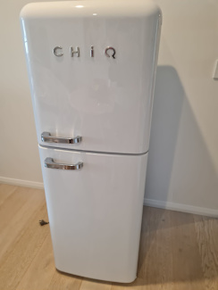 pre owned fridge freezer