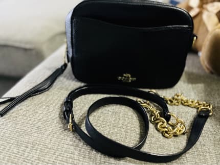 coach black sling bag