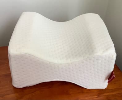 Latex on sale knee pillow