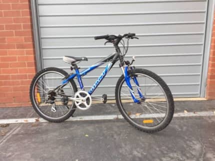 giant boulder mountain bike 2000