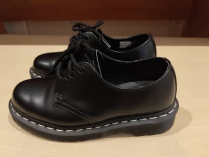 Dr martens airwair outlet australia