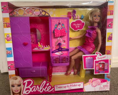 Barbie dress up to make up closet set new in box Toys Indoor