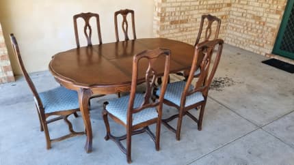 gumtree antique dining table