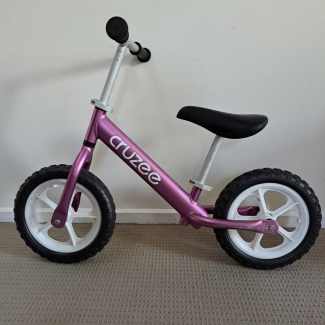 Fashion cruzee balance bike gumtree