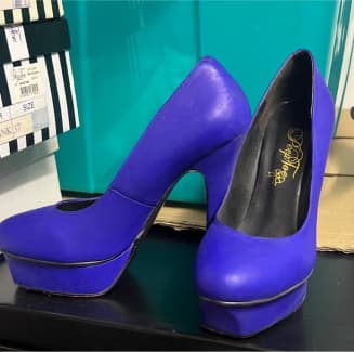 Louis Vuitton Suede Cutout Accent Pumps - Purple Pumps, Shoes