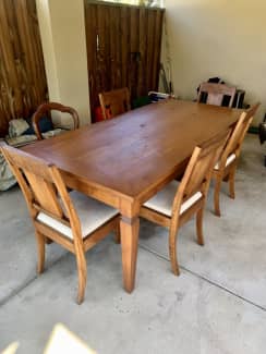 wooden table gumtree