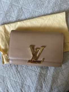 Louis Vuitton Black Vernis Louise Wallet with Gold-Tone LV Logo