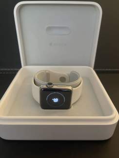 Gumtree apple hotsell watch series 2