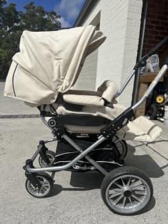 Baby prams clearance for sale gumtree