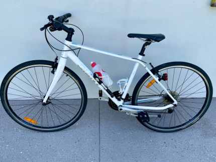 Giant Cross City Bicycle Men s Bicycles in Scarborough QLD Gumtree Australia