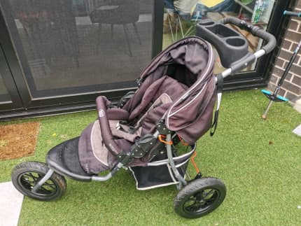 Strollers gumtree 2025