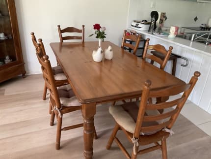 second hand wooden table and chairs