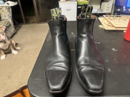 gumtree rm williams boots