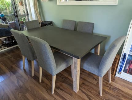 gumtree concrete table