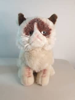 Grumpy cat plush outlet gund