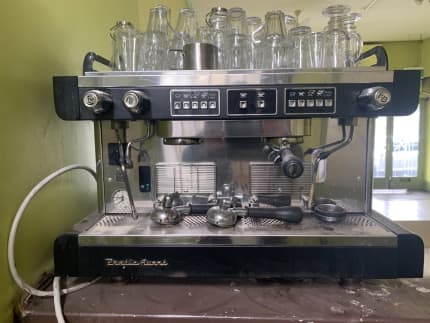 ASTORIA FORMA 3 GRP ESPRESSO COFFEE MACHINE BLACK COMMERCIAL CAFE