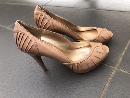 Nude shoes size outlet 6