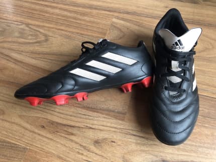 Gumtree soccer store boots