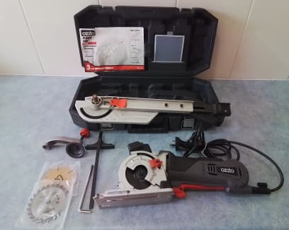 Ozito plunge store saw kit