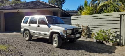 Holden jackaroo store v6 engine