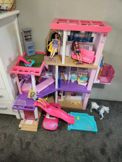 Barbie dream house clearance gumtree