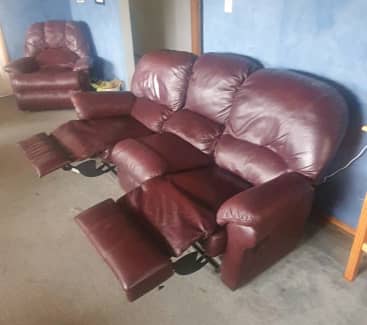 Gumtree recliner online lounge