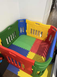 Jolly store jumper playpen