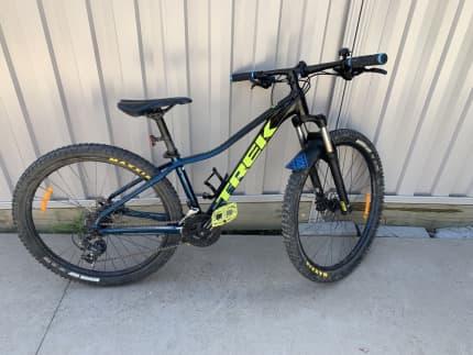 trek marlin 5 tyres