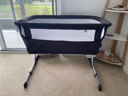 Childcare cosy time sleeper bedside outlet bassinet