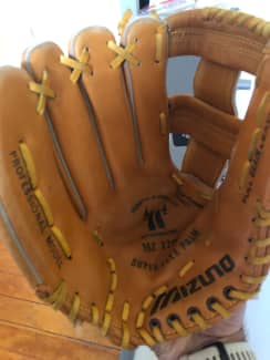 Mizuno cheap baseball australia