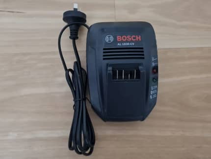 Bosch 18V 2.5 Ah Battery & Charger - Brand New